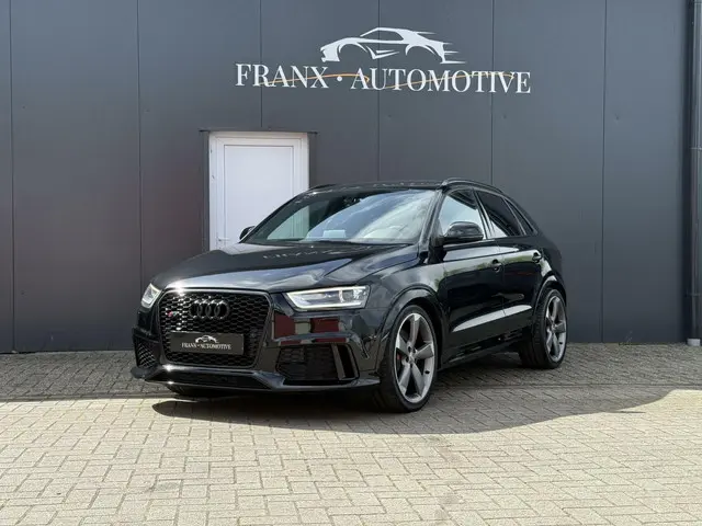 Audi RSQ3 2