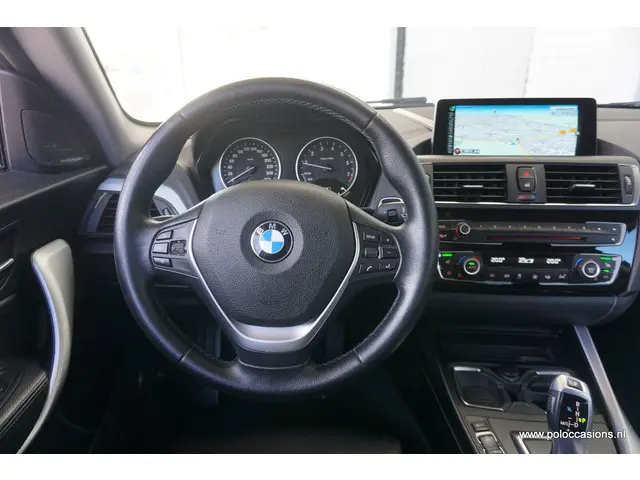 BMW 1 Serie 118i 2015 Benzine 8