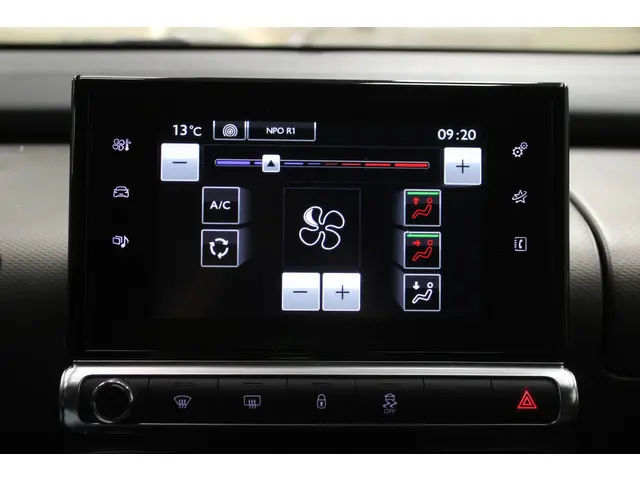 Citroën C4 Cactus 1.2 PureTech Feel 2015 Benzine 10