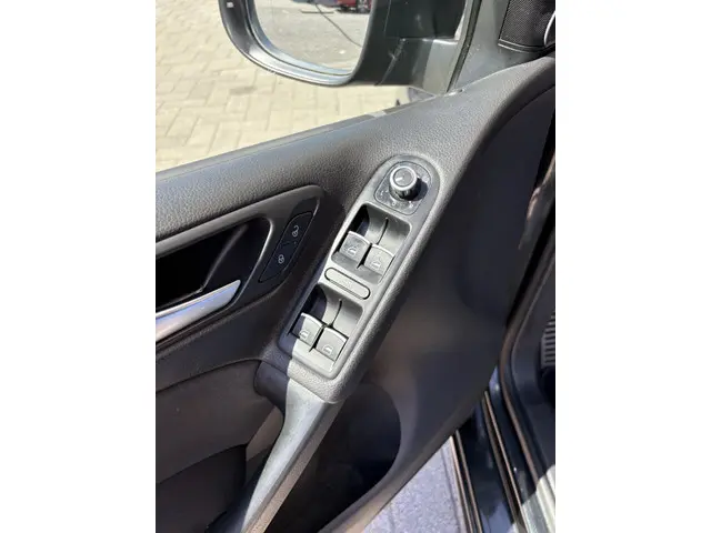 Volkswagen Golf 2.0 GTI 2012 Benzine 9