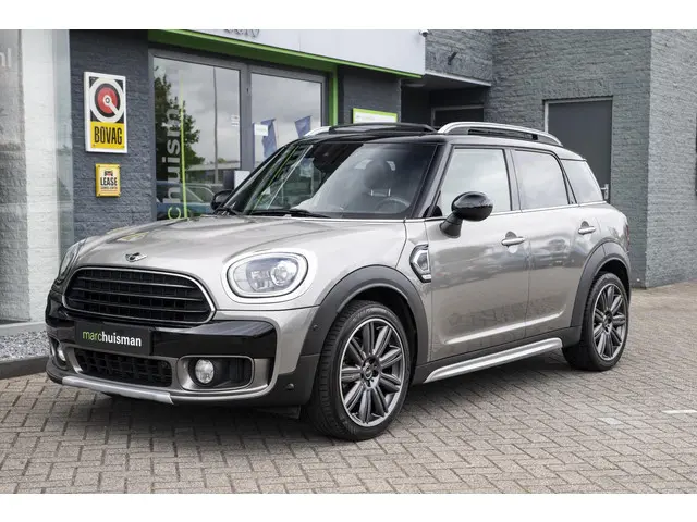 MINI Countryman 1.5 Cooper Chili 2017 Benzine 25