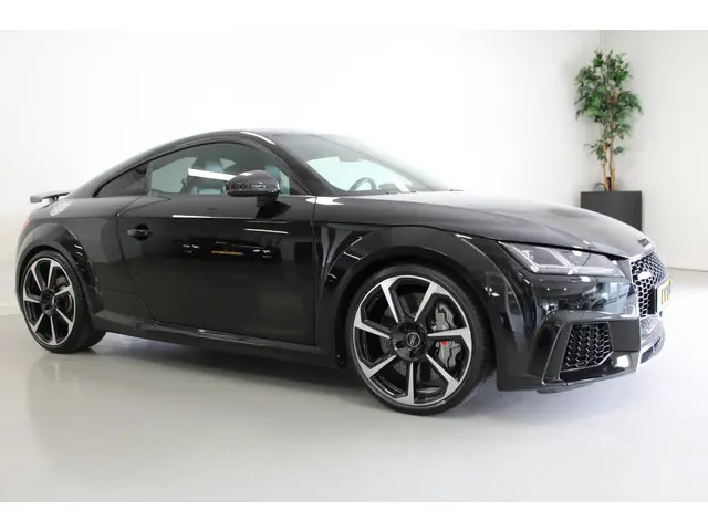 Audi TT 2.5 TFSI TT RS quattro 2016 Benzine 2