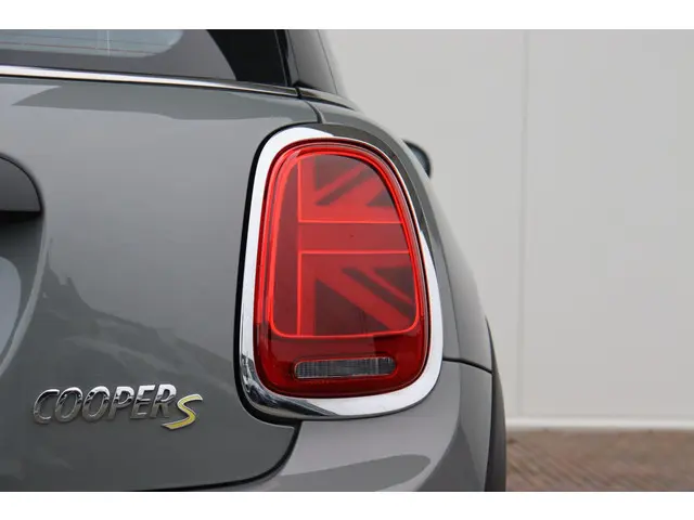 MINI Electric SE | Business Edition 2022 Elektrisch 8