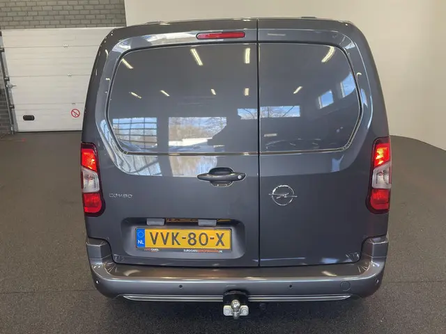 Opel Combo 130pk L1H1 2023 Diesel 9
