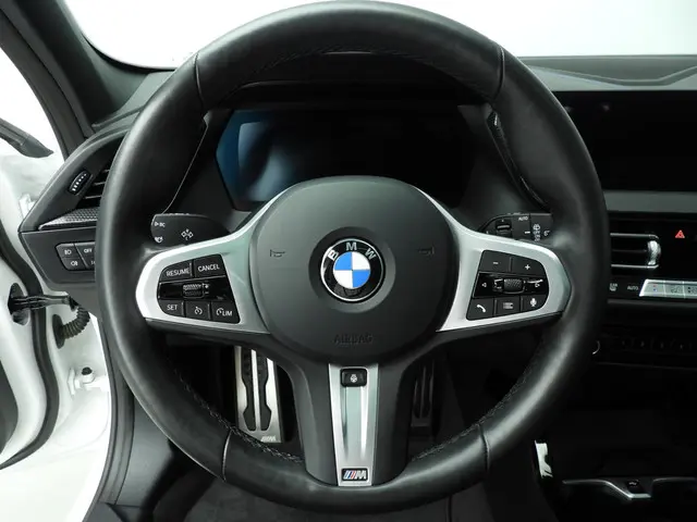 BMW 1 Serie 5-deurs 118i 2024 Benzine 11