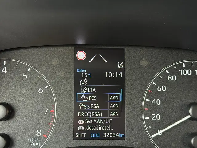 Toyota Yaris 1.5 VVT-i Active 2023 Benzine 12