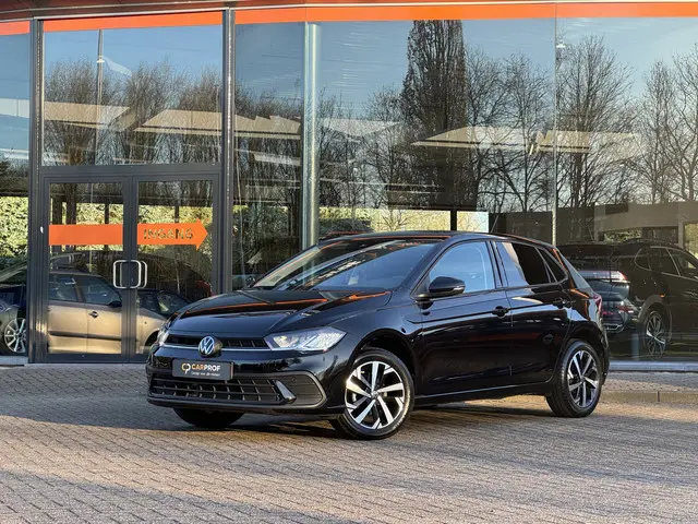 Volkswagen Polo 1.0 TSI Life Edition 2025 Benzine 30