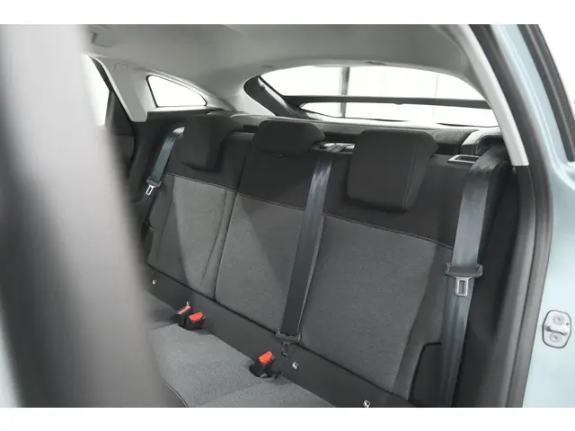 Citroën C4 Puretech 130 Plus 2024 Benzine 38