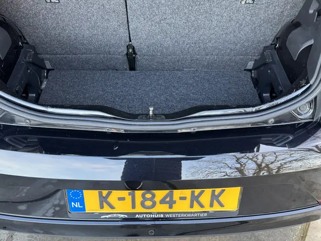 Volkswagen up! 1.0 BMT 60pk move up! 2021 Benzine 21