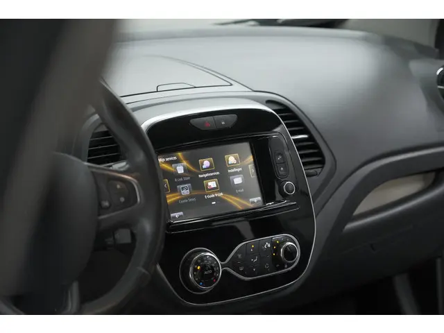 Renault Captur TCe 90 Intens 2019 Benzine 56