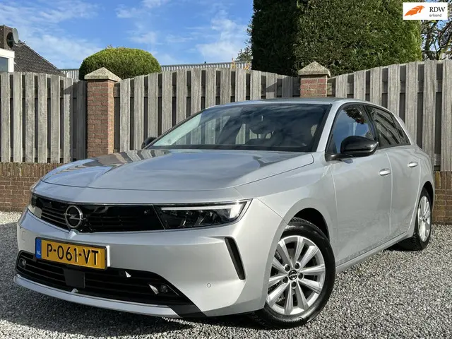 Opel Astra 1.2 Edition 2022 Benzine