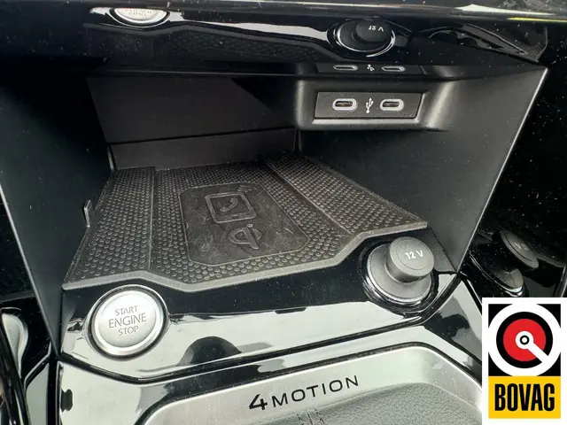 Volkswagen T-Roc 2.0 TSI 4Motion R 2023 Benzine 22