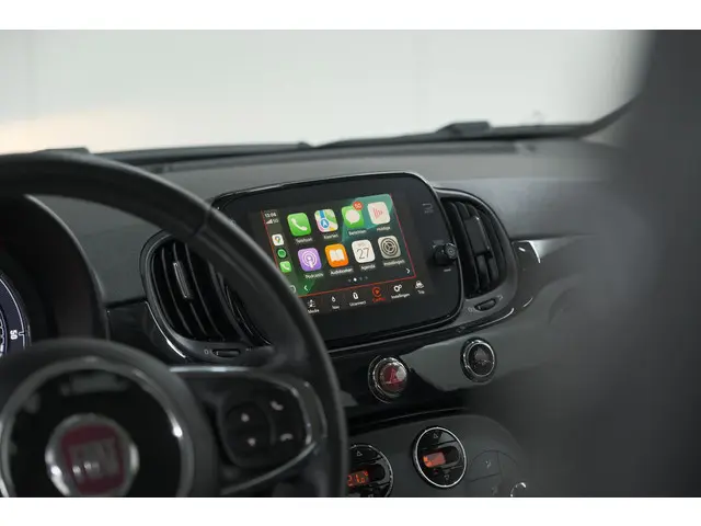 Fiat 500C TwinAir Turbo Lounge 2018 Benzine 39