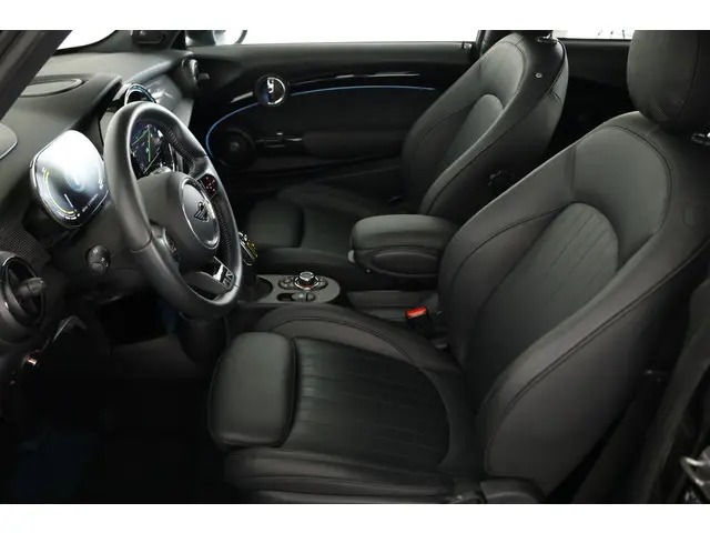 MINI Electric Cooper MINI Yours 33 kWh 2023 Elektrisch 7