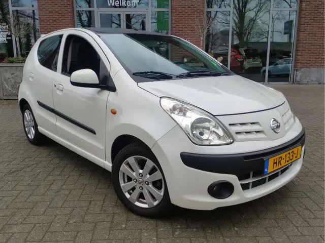 Nissan Pixo 1.0 Look 2013 Benzine 10