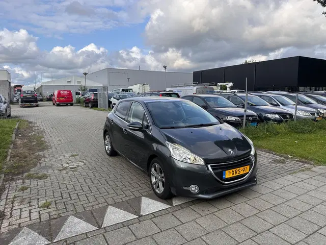 Peugeot 208 3