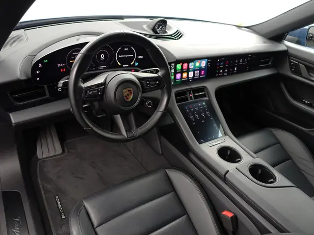 Porsche Taycan Performance 84 kWh- 2021 Elektrisch 2