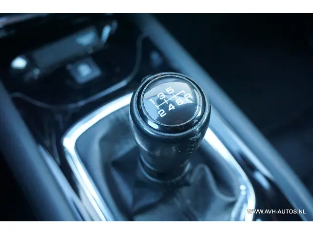 Honda HR-V 1.5 i-VTEC Executive 2017 Benzine 15