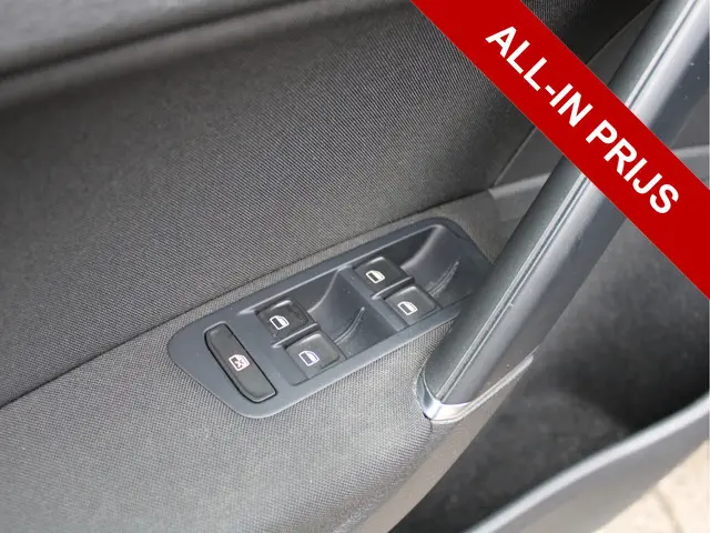 Volkswagen Golf Comfortline 2013 Benzine 11