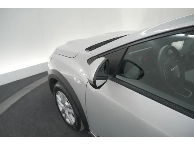 Dacia Sandero Stepway TCe 90 Expression 2024 Benzine 21