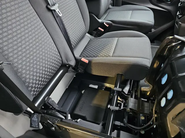 Ford Transit 350 2.0 TDCI L3H2 Trend 2024 Diesel 10