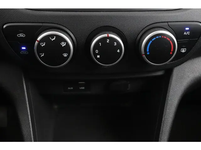 Hyundai i10 1.0i Comfort 2017 Benzine 30