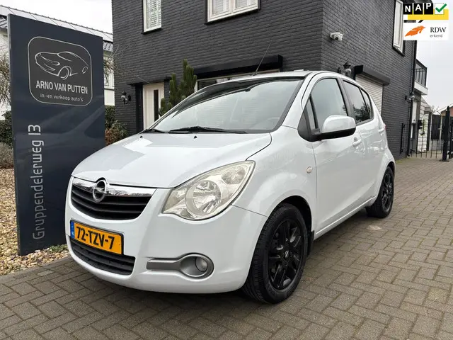 Opel Agila