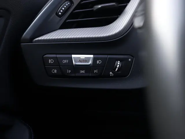 BMW 2 Serie Gran Coupé 218i 2020 Benzine 31