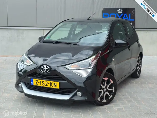 Toyota Aygo 1.0 VVT-i x-joy | Carplay | Airco 2020 Benzine