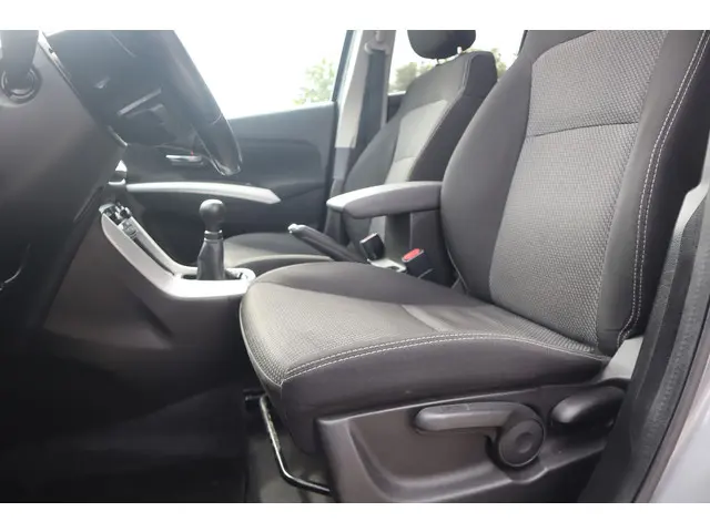 Suzuki S-Cross SX4 1.6 Exclusive 2014 Benzine 4