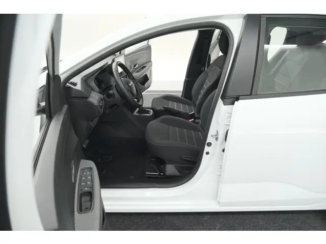 Dacia Sandero TCe 90 CVT Expression 2024 Benzine 18