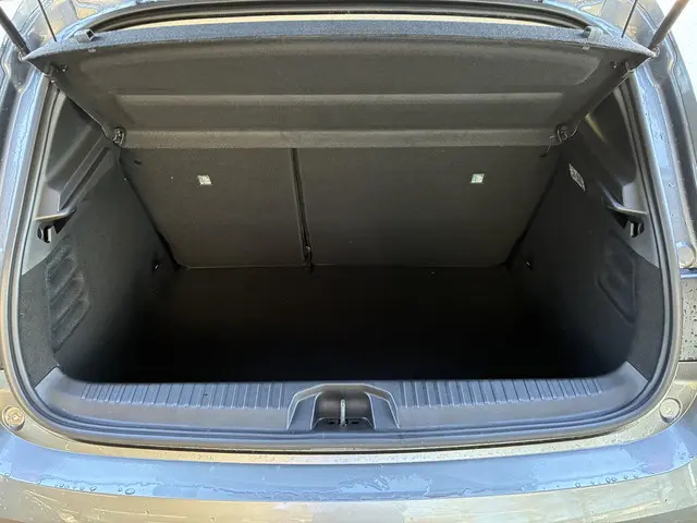 Mitsubishi Colt 1.6 HEV Intense 2026 Hybride Benzine 29