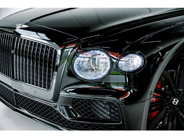 Bentley Flying Spur SPEED 6.0 W12 2023 Benzine 16