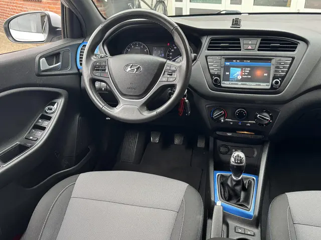 Hyundai i20 1.0 T-GDI Go! 2016 2017 Benzine 14
