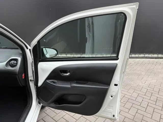 Toyota Aygo 1.0 VVT-i x-wave|Camera 2017 Benzine 17