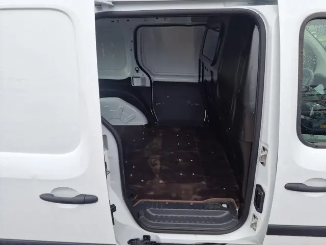 Renault Kangoo 1.5 Blue dCi 80 Comfort 2021 Diesel 14