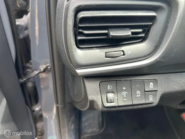 Kia Stonic 1.0 T-GDi MHEV DynamicLine 2022 Benzine 21