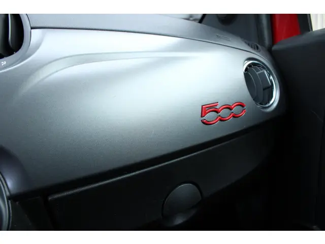 Fiat 500C 0.9 TwinAir Turbo Sport Cabrio 2017 Benzine 42