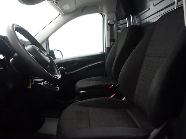 Mercedes-Benz Vito 111 CDI Euro 6 Lang L2 - 2018 Diesel 15