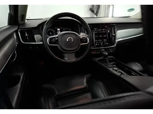 Volvo V90 2.0 T4 Inscription 2021 Benzine 5