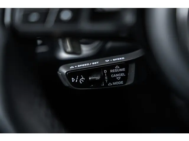 Porsche Cayenne 3.0 E-Hybrid 2023 Hybride Benzine 27
