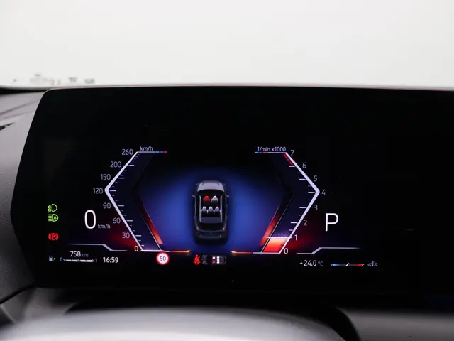 BMW 1 Serie 120 2025 Benzine 17