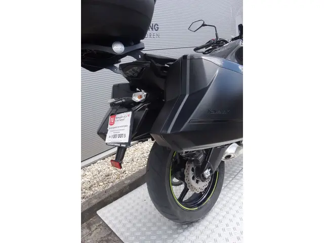Kawasaki Versys 650 GRAND TOURER 2019 Benzine 11