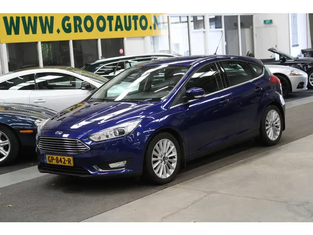 Ford Focus 1.5 Titanium Edition 2015 Benzine