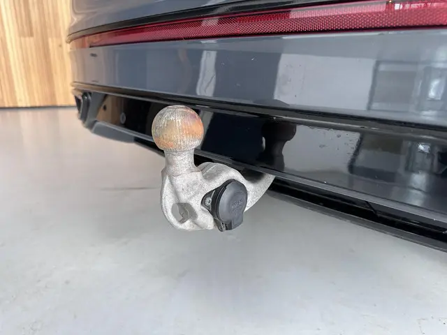 Volkswagen Tiguan 1.5 TSI R-Line Business+ 2021 Benzine 25
