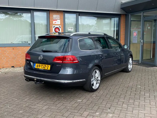 Volkswagen Passat Variant 2.0 TSI Highline 2012 Benzine 4