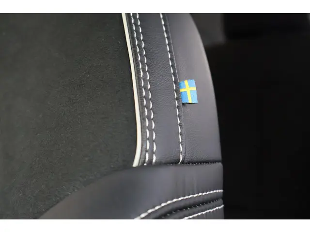 Volvo XC40 T5 Recharge R-Design 2021 Hybride Benzine 14