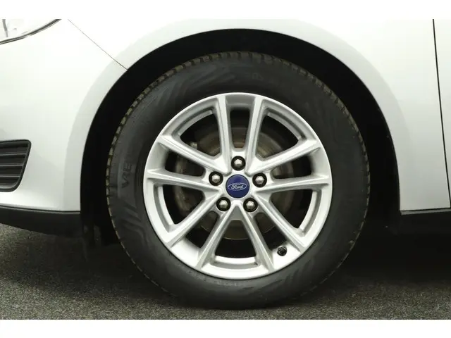 Ford Focus Wagon 1.0 Airco Cruise 2016 Benzine 33