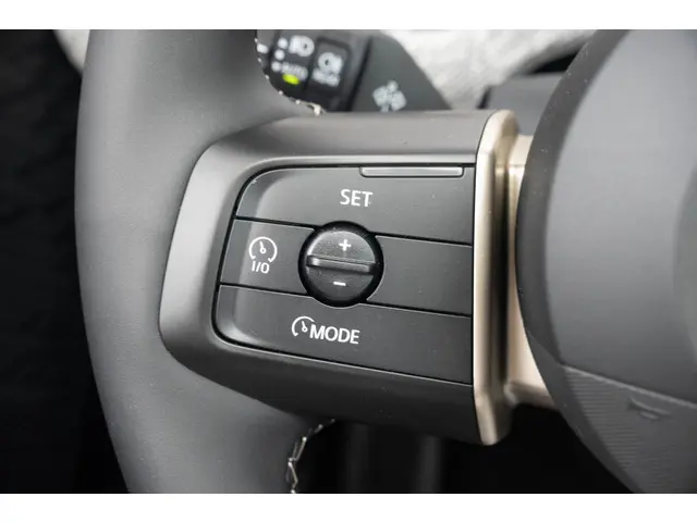 MINI 3-Deurs Cooper C Aut. 2024 Benzine 17