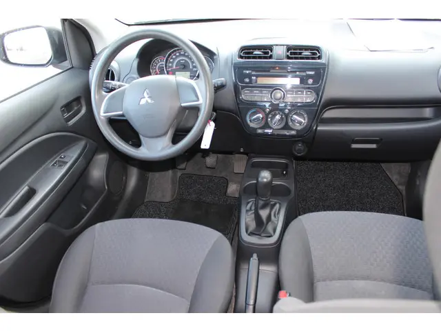 Mitsubishi Space Star 1.0 Cool+ 2019 Benzine 9